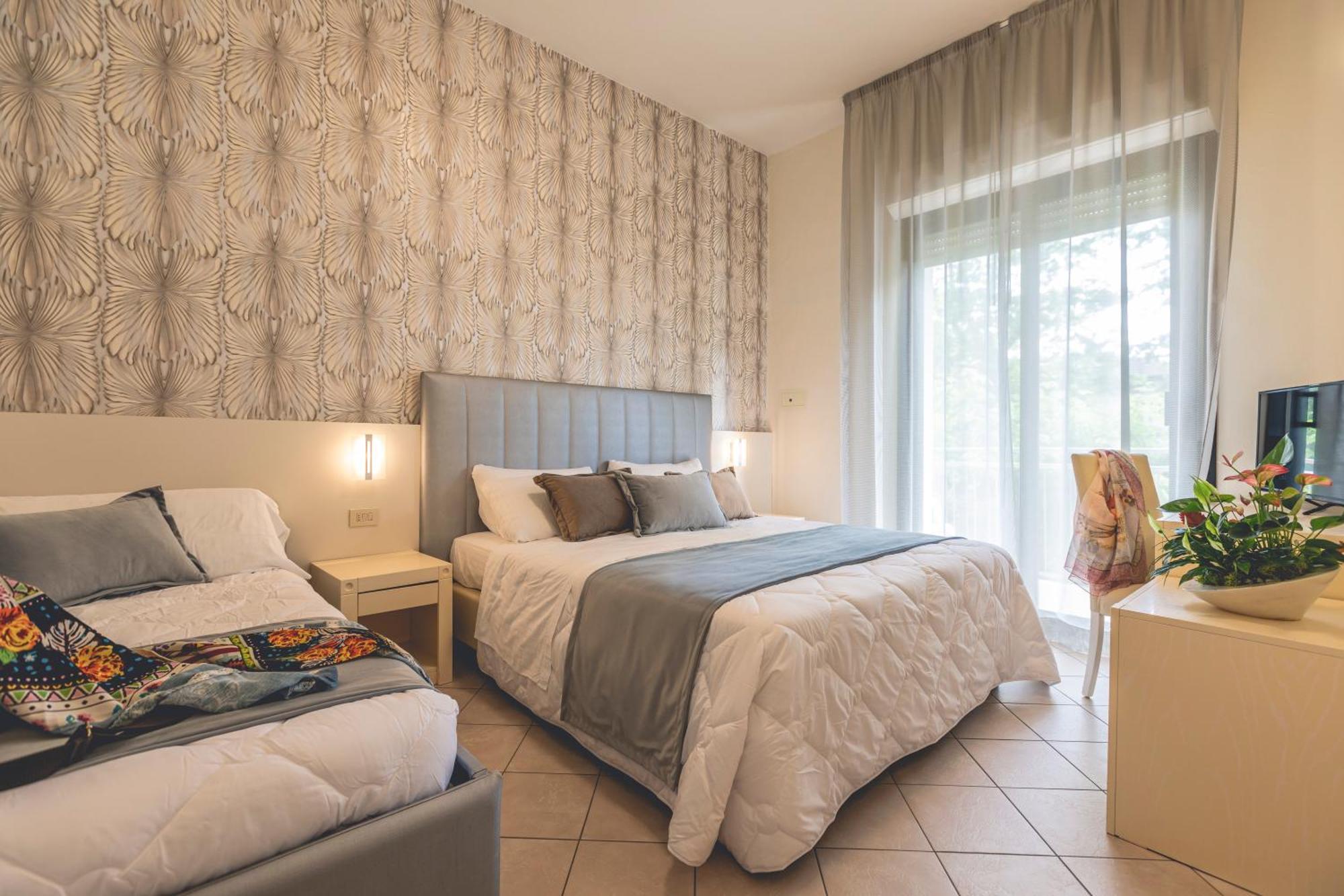 Hotel Athena Cervia Extérieur photo